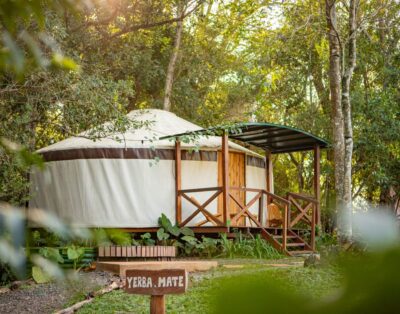 Glamping Yurtas – A 20 Kilometros de Posadas